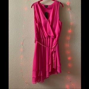 Pink and sexy Thalia Sodi dress